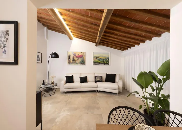 Loggia Senensis Сиена